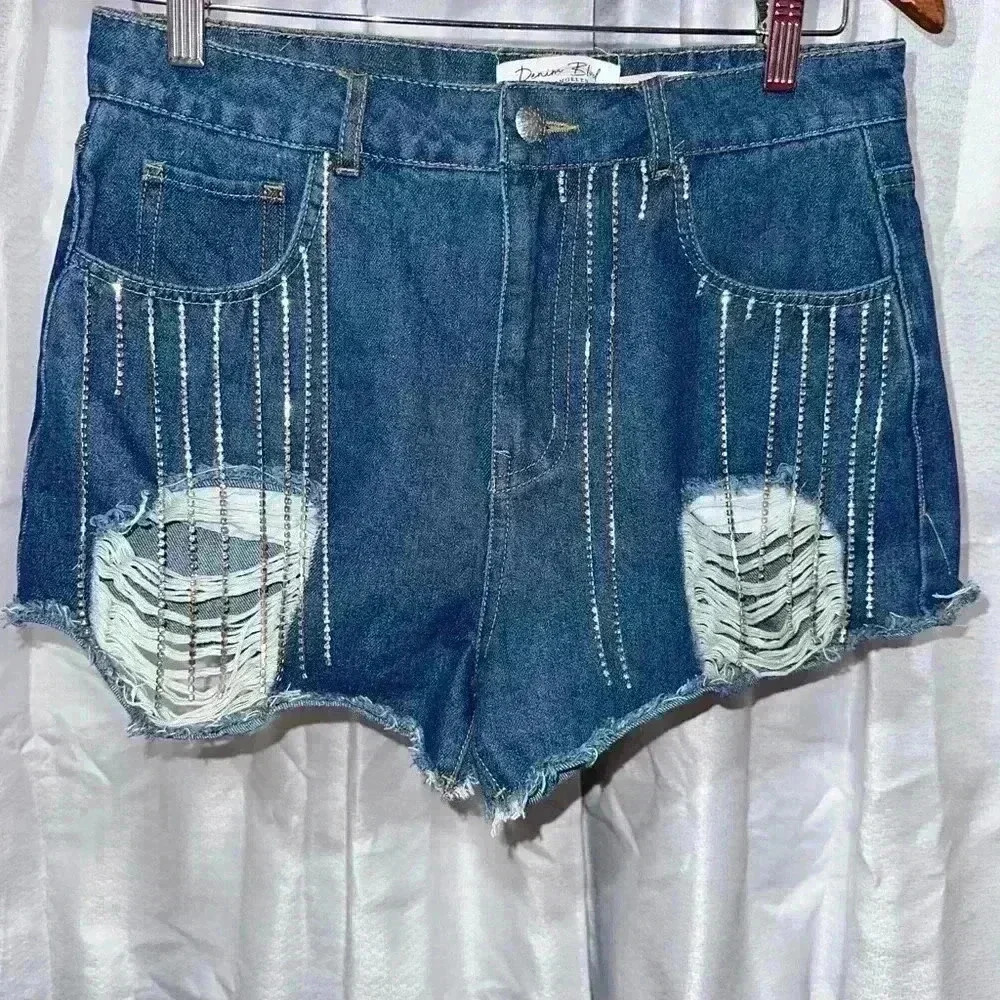Denim Blvd Bedazzled Destressed Denim Shorts Blue M Size
